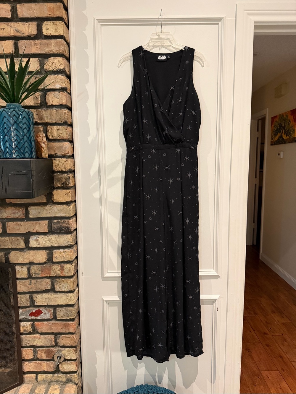 Star-Print Black Sleeveless Jumpsuit